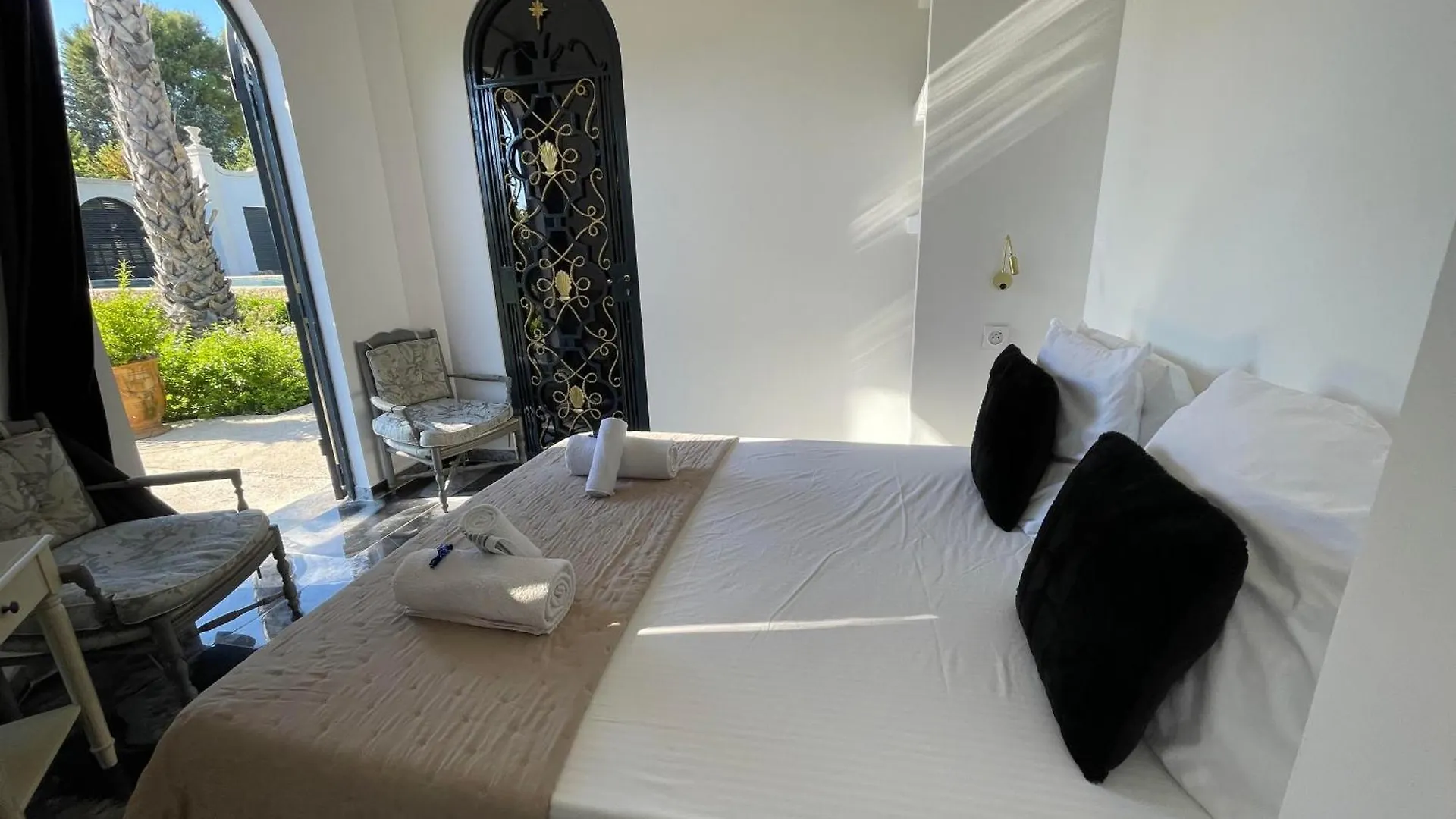 Maison Blue Palm Aix En Provence Aix-en-Provence Guest house